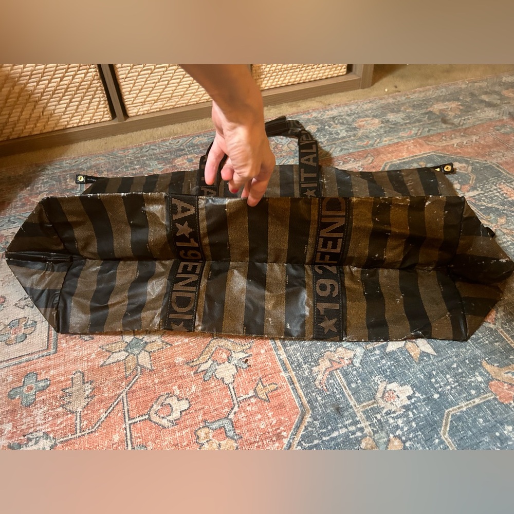 SOLD❤️ FENDI Roma Pequin Stripe Coated Canvas Duffle/ Travel/ Weekender Bag XL - Picture 10 of 13